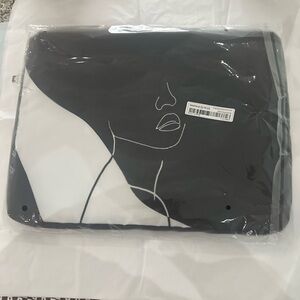 Artistic Laptop Sleeve – 15–15.9” – New in Package